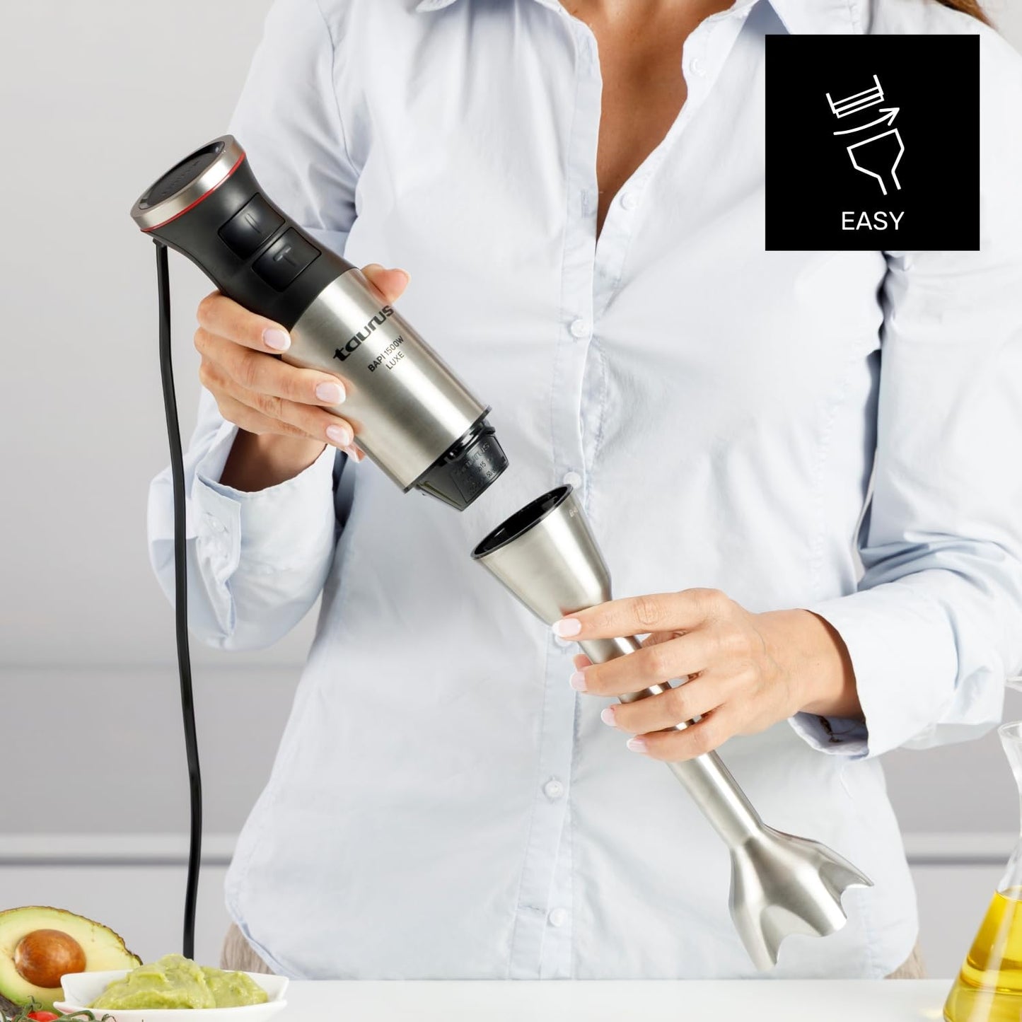 Taurus – Batidora de Mano 1500W | 20 velocidades + TURBO| Cuchillas Inox| Campana Antisalpicaduras| Ergonómica| Libre BPA| Apta Lavavajillas| Pica Hielo