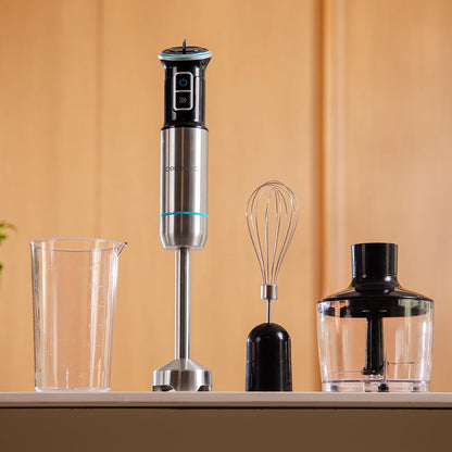 Cecotec Batidora de Mano Power Neutron 1100MAX Pro. 1100W Potencia Máxima, 4 Cuchillas Recubrimiento de Titanio, Velocidad Ajustable, Función Turbo, Pie XL, Vaso 800ml, Picadora y Varilla Montaclaras